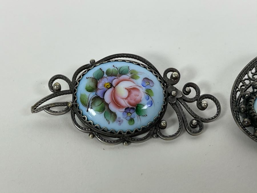 Russian Hand Painted Enamel Rostov Finift (2) Pillbox Pendants And (2) Brooches Pins [Photo 6]