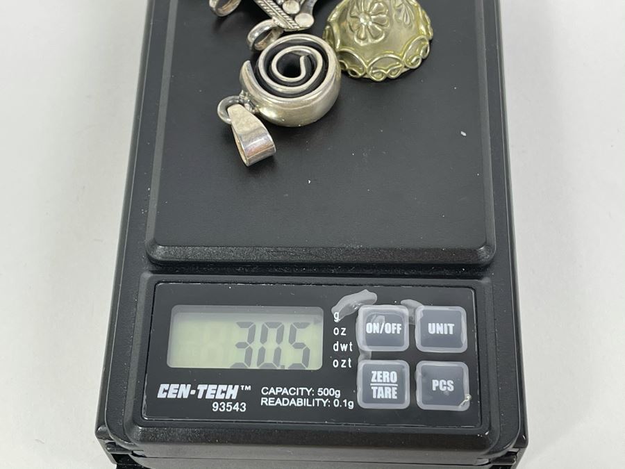 Sterling Silver Hematite Garnet Pendat, Sterling Silver Pendant And Sterling Perfume Funnel Total Weight 30.5g [Photo 7]