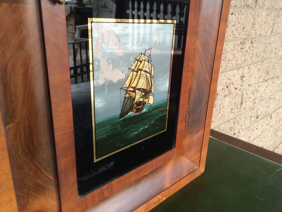  Daniel Pratt & Sons Shelf Clock [Photo 2]