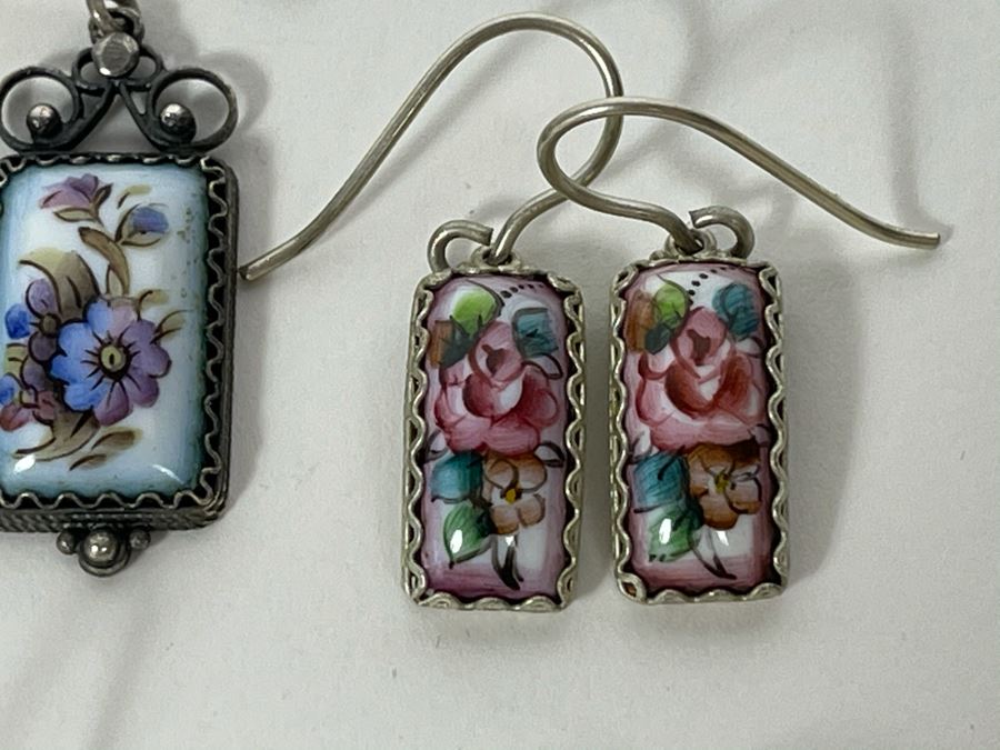 Collection Of Five Russian Hand Painted Enamel Rostov Finift Earrings [Photo 7]