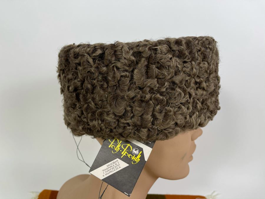 JUST ADDED - New With Tags Vintage Russian CCCP Fur Hat Pot-Opoht N3 [Photo 2]