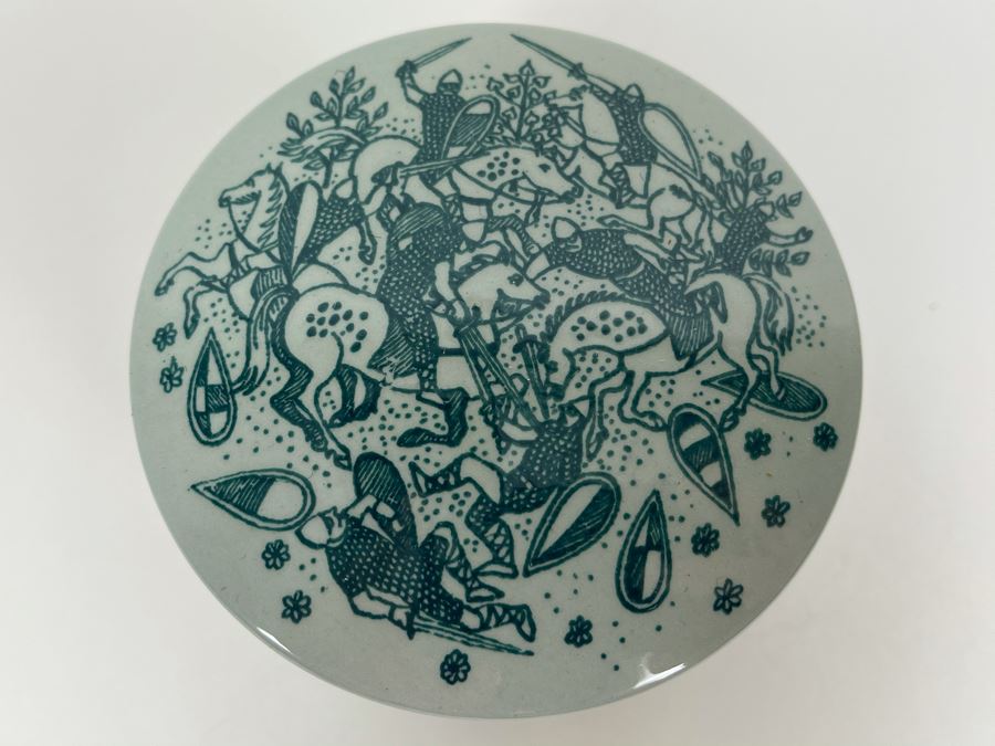 Limited Edition Danish Trinket Box Nymolle Art Faience Hoyrup 3.25W X 2.5H [Photo 2]