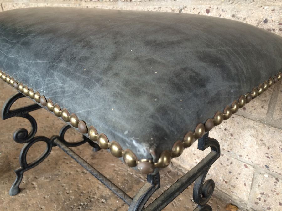 Small Wrought Iron Bench [Photo 5]