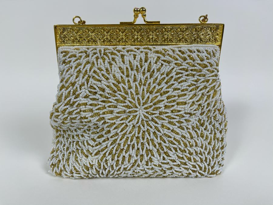 JUST ADDED - Vintage Hong Kong Beaded Purse With Gloves And Change Purse [Photo 6]