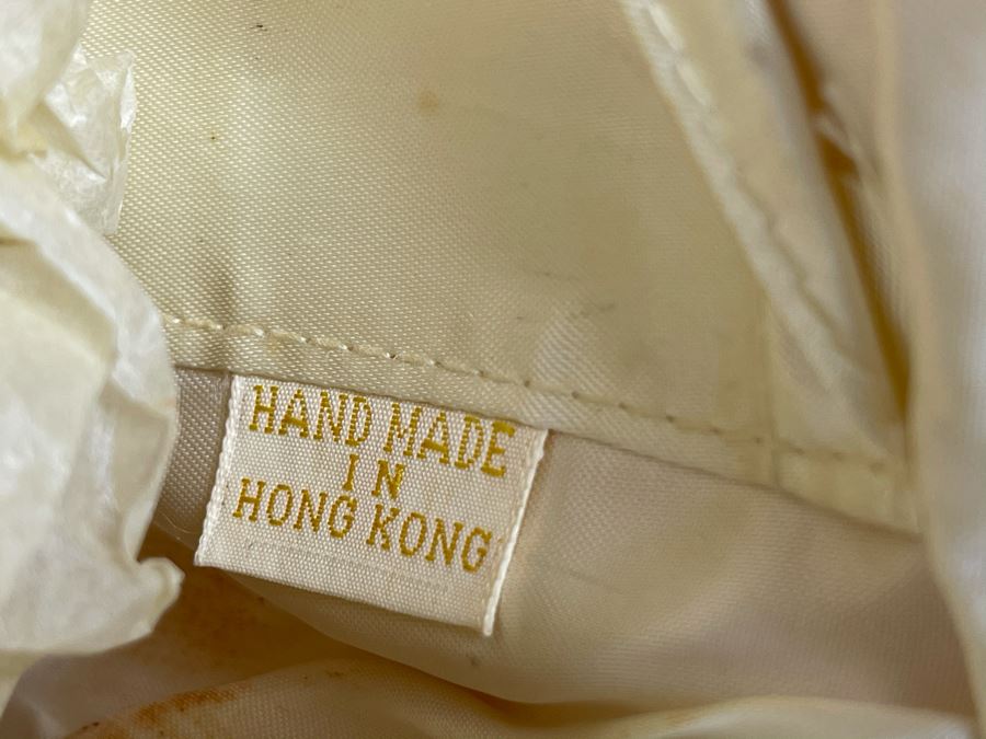 JUST ADDED - Vintage Hong Kong Beaded Purse [Photo 9]