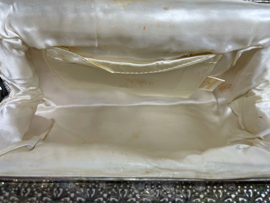 JUST ADDED - Vintage Hong Kong Beaded Purse [Photo 10]