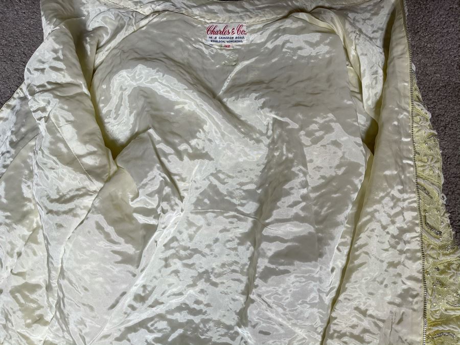 JUST ADDED - Vintage Hong Kong Yellow Jacket Size 32 By Charles & Co [Photo 8]