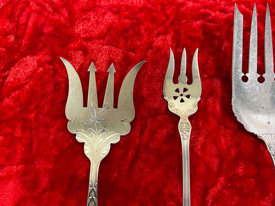 Collection Of Five Antique Sterling Silver Serving Forks Total Weight 93.5g [Photo 8]