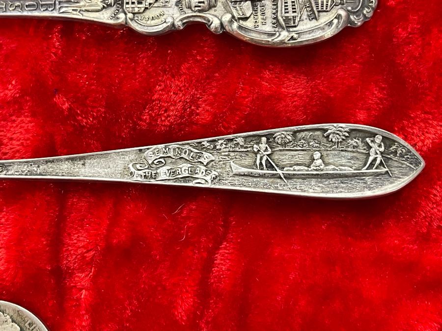 Pair Of Antique Sterling Silver Souvenir Spoons 27.6g [Photo 10]