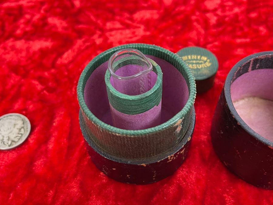 Antique Medicine Glass & Minim Measure By S. Maw. Son & Thompson London England [Photo 8]