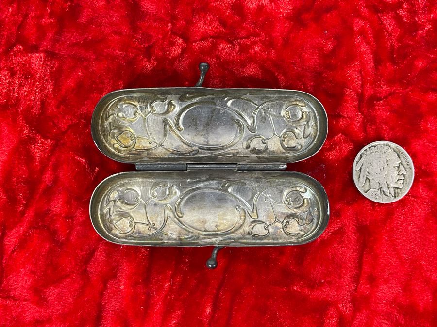 Antique Sterling Silver Repousse Box 20.2g [Photo 3]