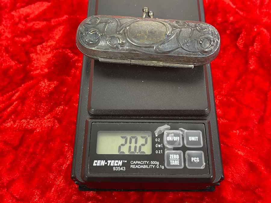 Antique Sterling Silver Repousse Box 20.2g [Photo 4]