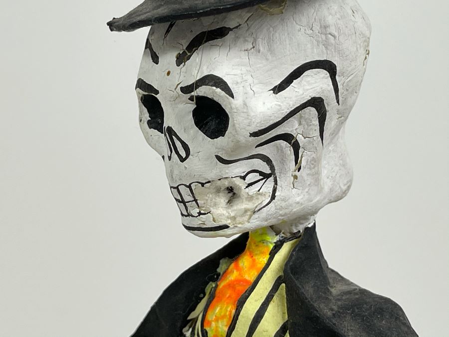 Signed Gilberto Landin Mexican Día De Los Muertos Figure 11.5H [Photo 4]