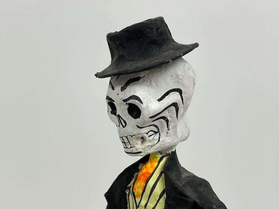 Signed Gilberto Landin Mexican Día De Los Muertos Figure 11.5H [Photo 3]