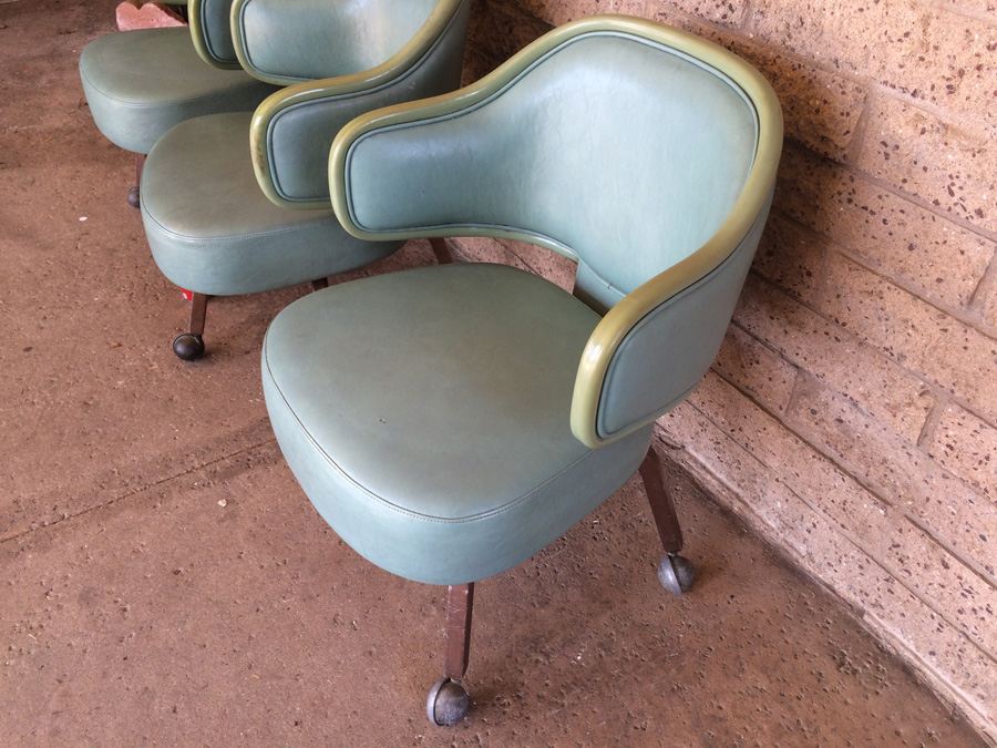 Modern Green Chairs on Casters [Photo 4]