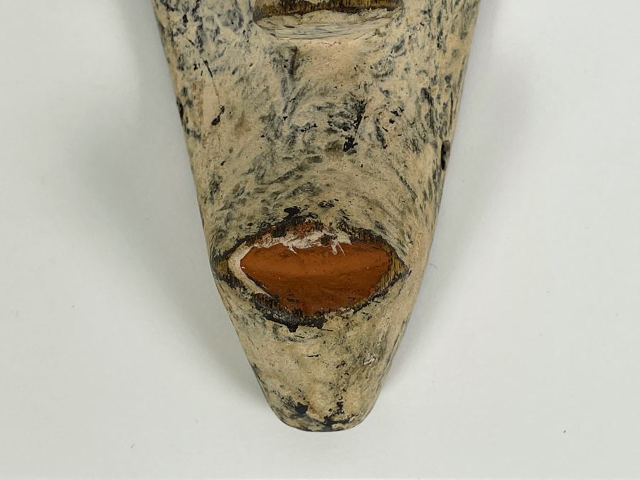 Hand Carved Handpainted Wooden Ethnic Mask 4.5W X 7.5H X 1.5D [Photo 4]