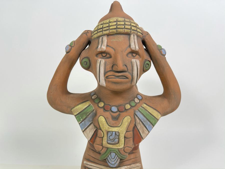 Mexican Pottery Figure 14H [Photo 4]