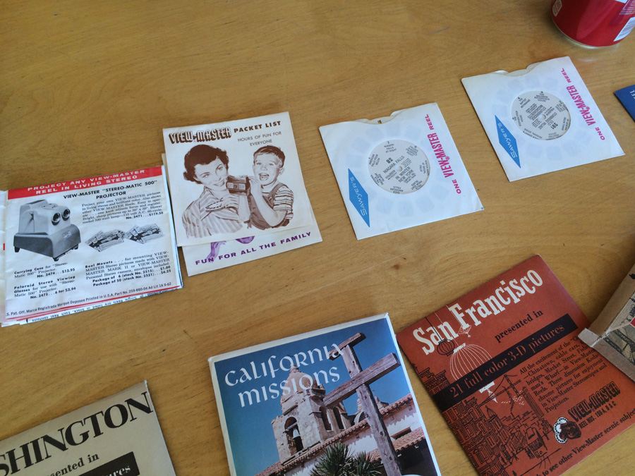 View-Master in Original Box with Tons of Picture Reels and Storage Box [Photo 12]