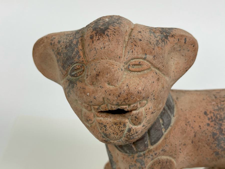 Mexican Pottery Dog Sculpture 7W X 3D X 5.5H [Photo 4]