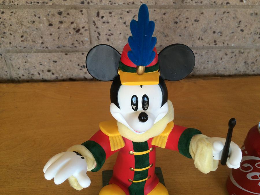 Mickey Mouse Band Leader [Photo 2]
