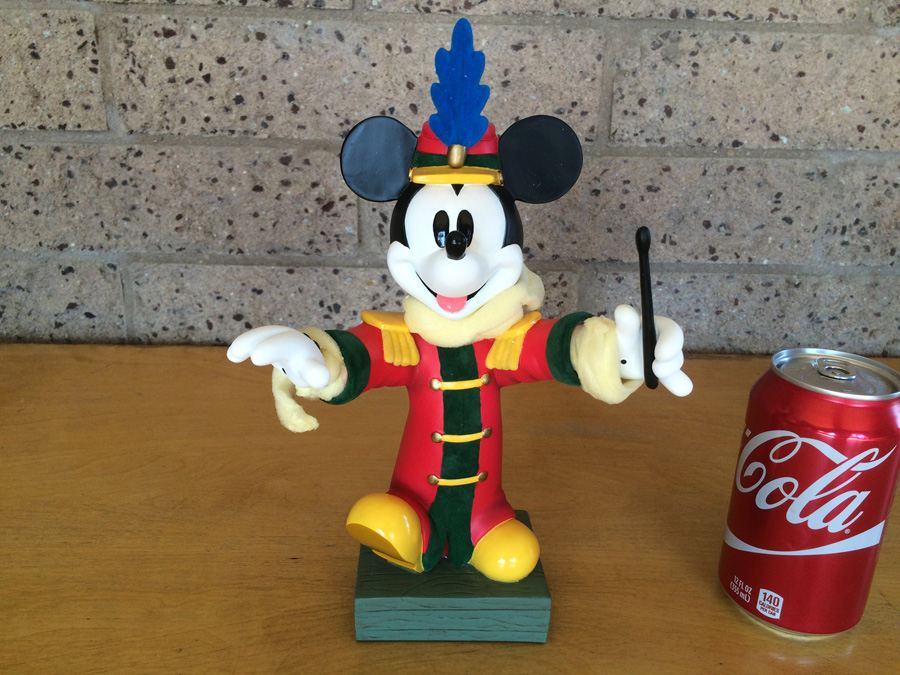 Mickey Mouse Band Leader [Photo 3]
