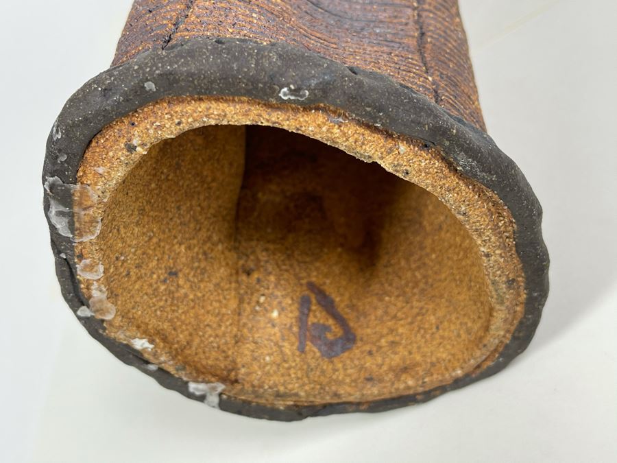 Mid-Century Modern Signed Pottery 5.5W X 10H [Photo 11]