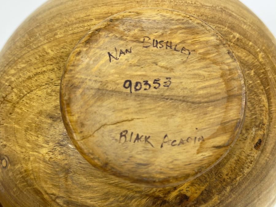 Signed Artisan Black Acacia Bowl By Nan Bushley 7W X 5H [Photo 7]