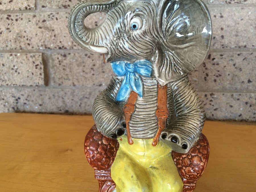 Political Donkey and Elephant Red Wine Decanters Made in Italy [Photo 3]