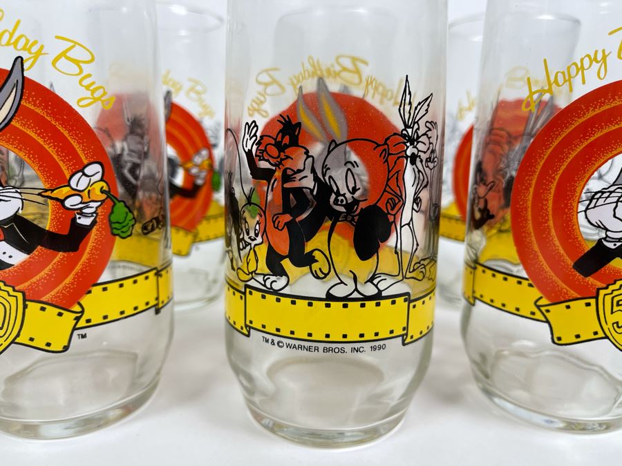 1978 Wonder Woman Pepsi Collector Series Glass And Eight Happy Birthday Bugs Bunny 1990 Glasses [Photo 7]
