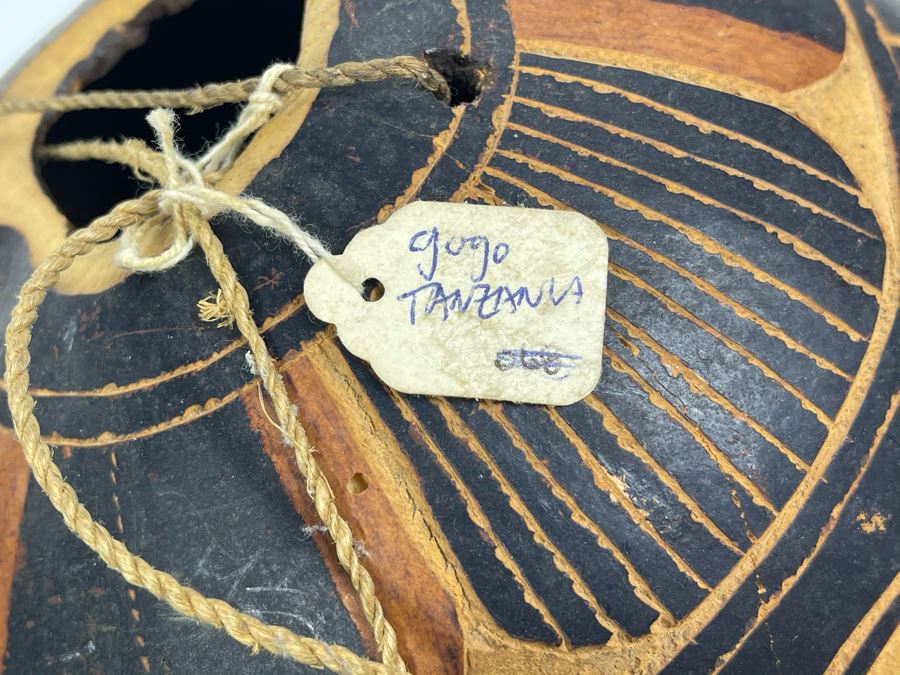 Large Hand Carved Gourd From Tanzania 8W X 9H [Photo 11]