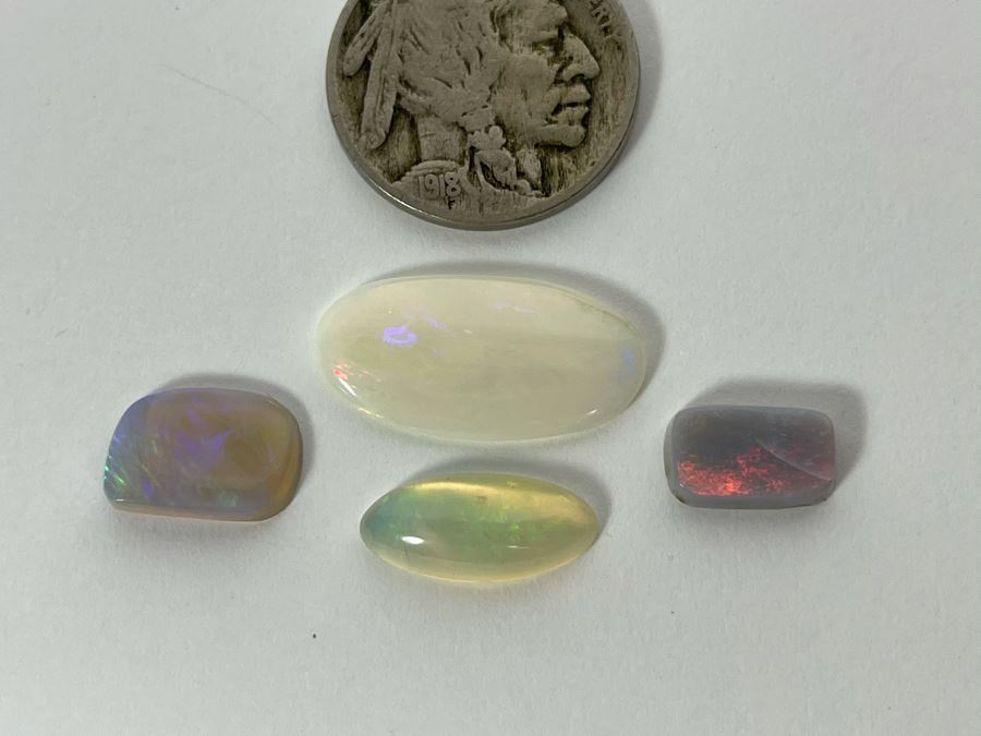JUST ADDED - Set Of Three Good Quality Opal Gemstones 9cts Total Weight 10.5cts Total Weight [Photo 2]