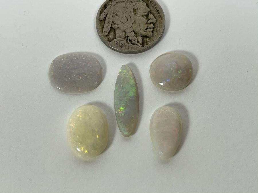 JUST ADDED - Set Of Three Good Quality Opal Gemstones 16.5cts Total Weight [Photo 4]