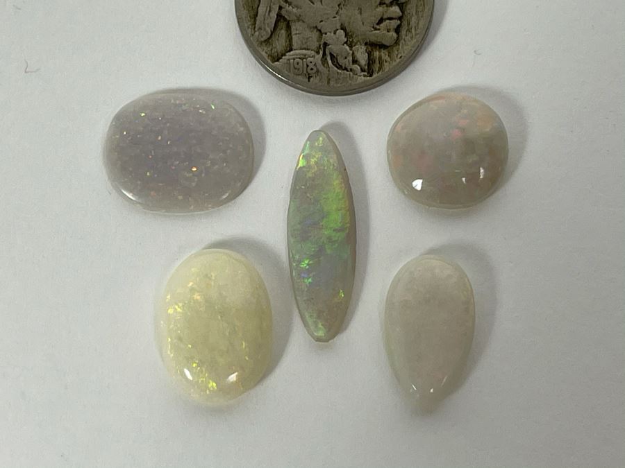 JUST ADDED - Set Of Three Good Quality Opal Gemstones 16.5cts Total Weight [Photo 6]