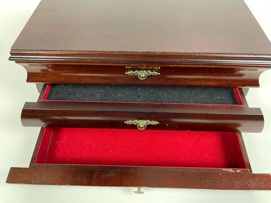 JUST ADDED - Jewelry Box 14W X 9D X 6H [Photo 4]