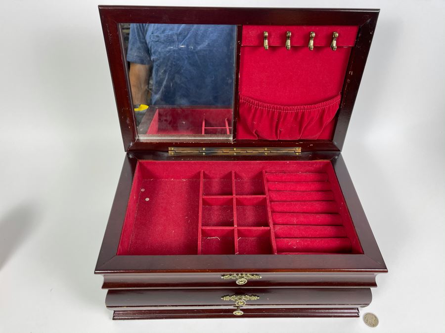 JUST ADDED - Jewelry Box 14W X 9D X 6H [Photo 3]