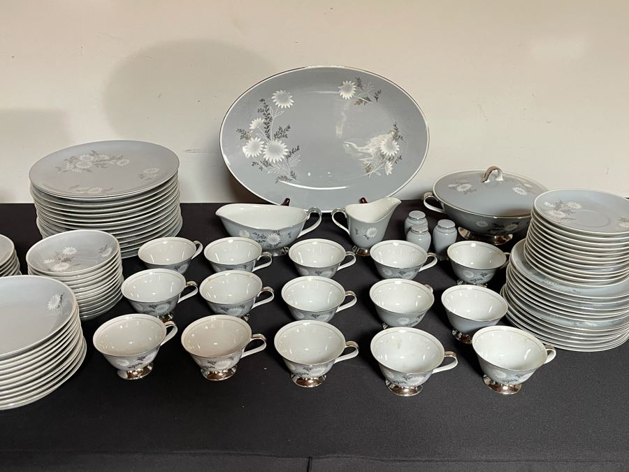 Mid-Century Starlite Pattern Seyei Fine China From Japan - Huge Set ...