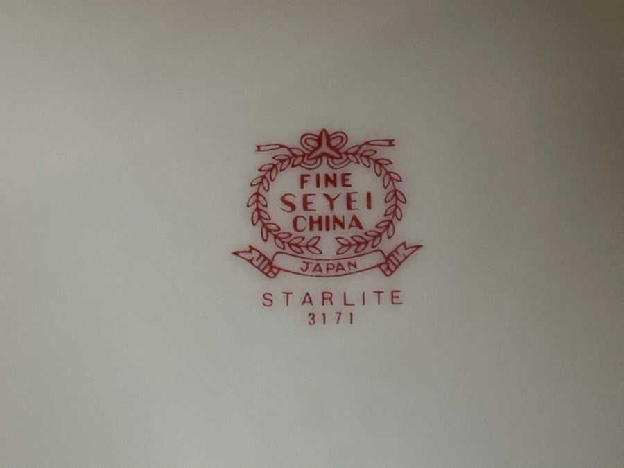 Mid-Century Starlite Pattern Seyei Fine China From Japan - Huge Set With Over 100 Pieces Apx Service For 14 [Photo 15]