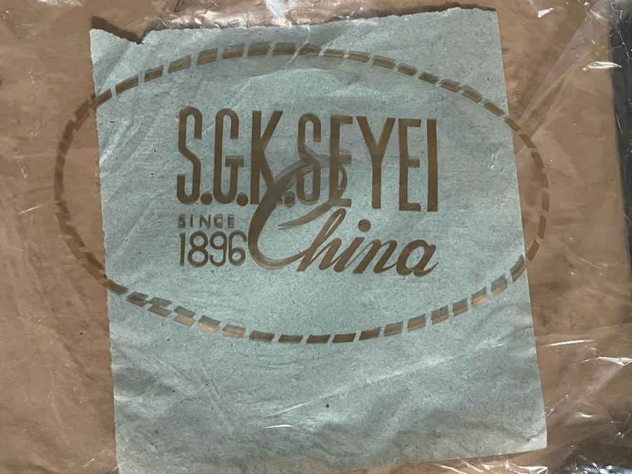 Mid-Century Starlite Pattern Seyei Fine China From Japan - Huge Set With Over 100 Pieces Apx Service For 14 [Photo 12]