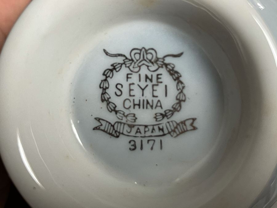 Mid-Century Starlite Pattern Seyei Fine China From Japan - Huge Set With Over 100 Pieces Apx Service For 14 [Photo 16]