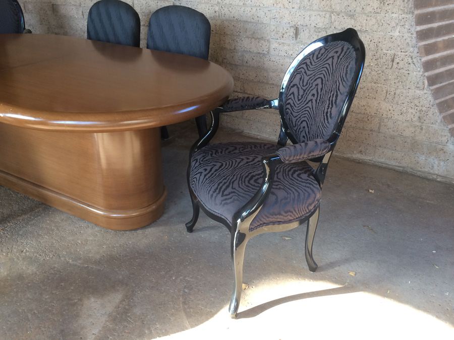 Custom Designer Dining Table with 2 Leaves and 6 Chairs [Photo 15]