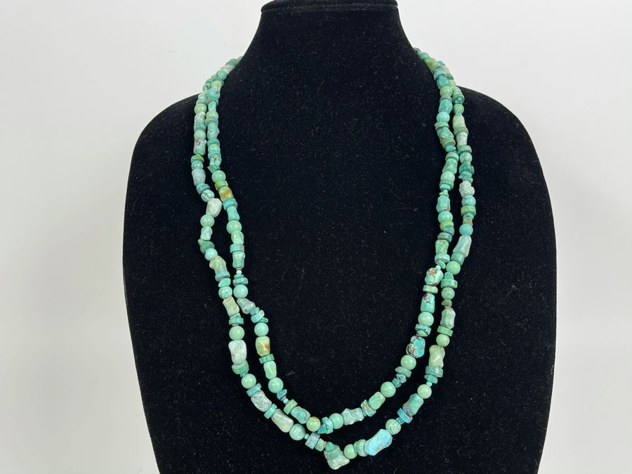 Turquoise Beaded Necklace 60'L [Photo 2]