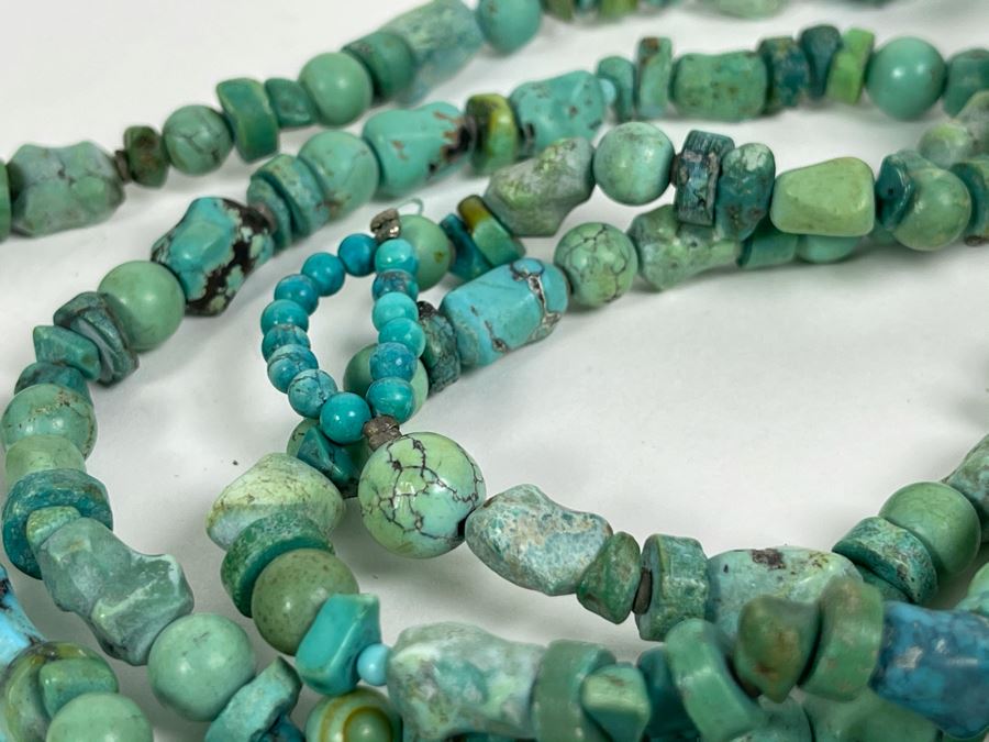 Turquoise Beaded Necklace 60'L [Photo 6]
