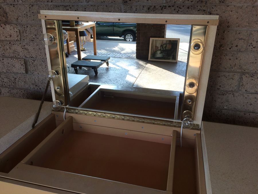 Hollywood Regency Vanity and Side Table [Photo 3]