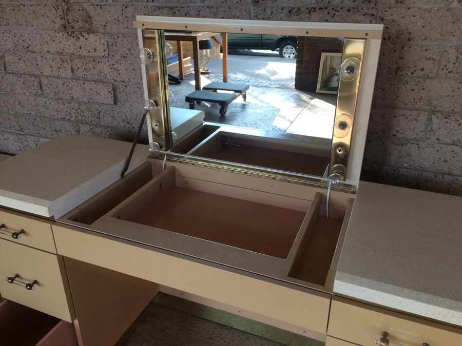 Hollywood Regency Vanity and Side Table [Photo 15]