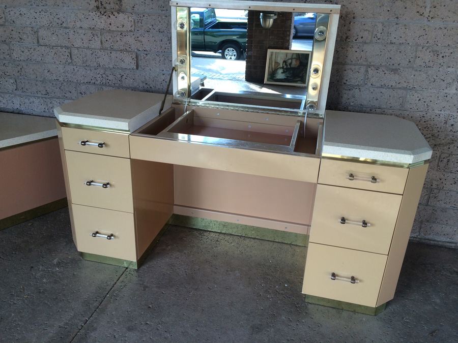 hollywood regency vanity table