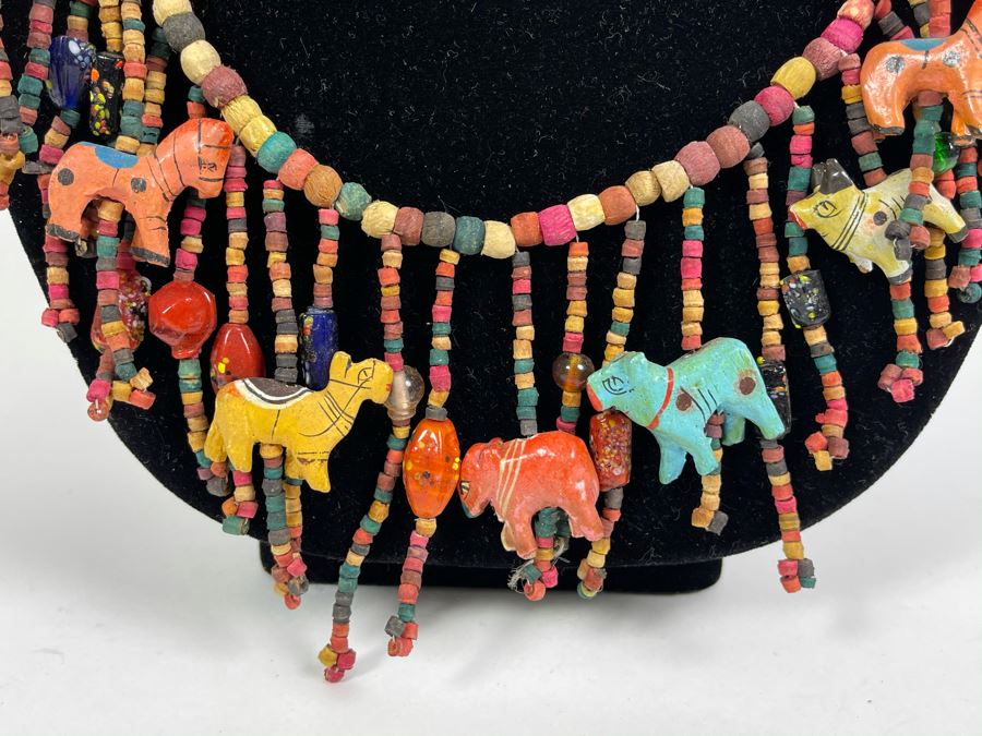 Large Ethnic Folk Art Hand Painted Animals 40' Necklace [Photo 3]
