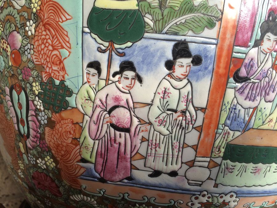 Vintage Chinese Fish Bowl Or Jardiniere [Photo 8]