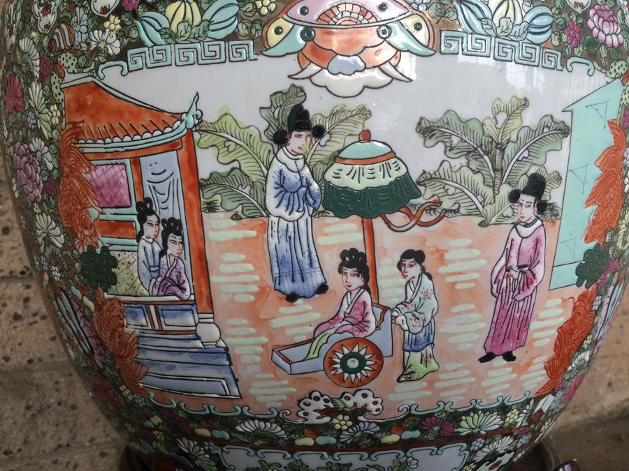 Vintage Chinese Fish Bowl Or Jardiniere [Photo 17]