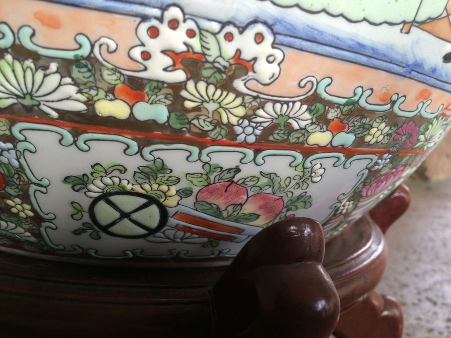 Vintage Chinese Fish Bowl Or Jardiniere [Photo 6]