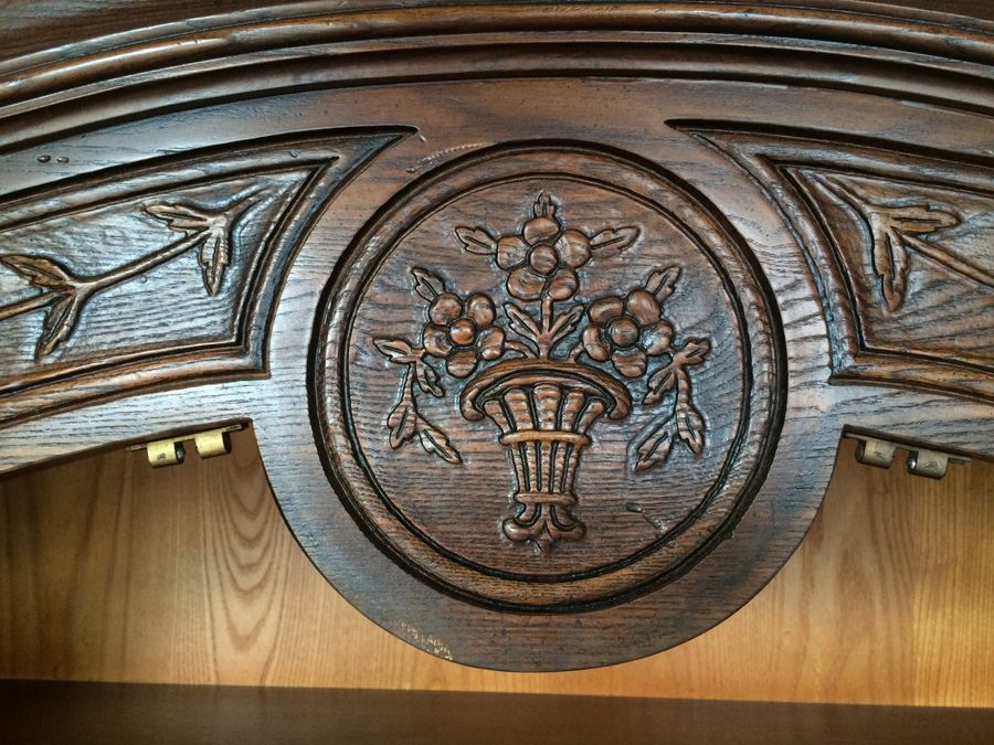 Henredon Cabinet with 2 Doors and Plenty of Storage in Excellent Condition [Photo 6]